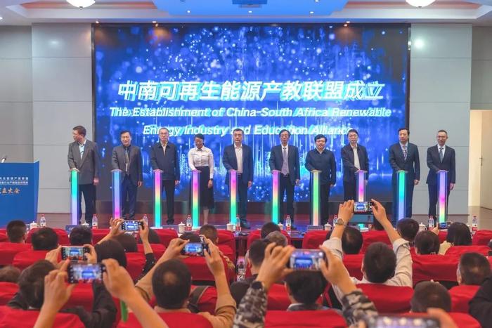 ��ͧ�ᡤ(�й���)�ٷ���վ